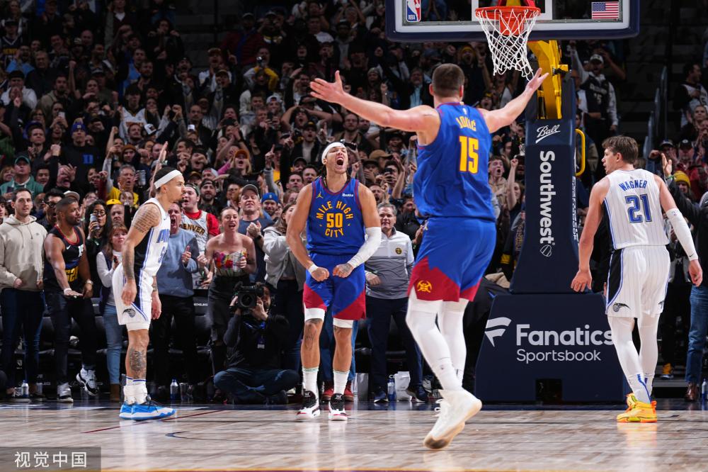 在现代足球 在现代足球